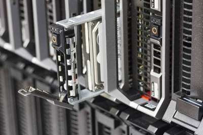 企业级服务器租用指南：从物理服务器到GPU算力的科学配置方案