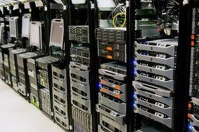 服务器租用vs自购对比分析：硬件零折旧+专业运维带来的真实成本优势